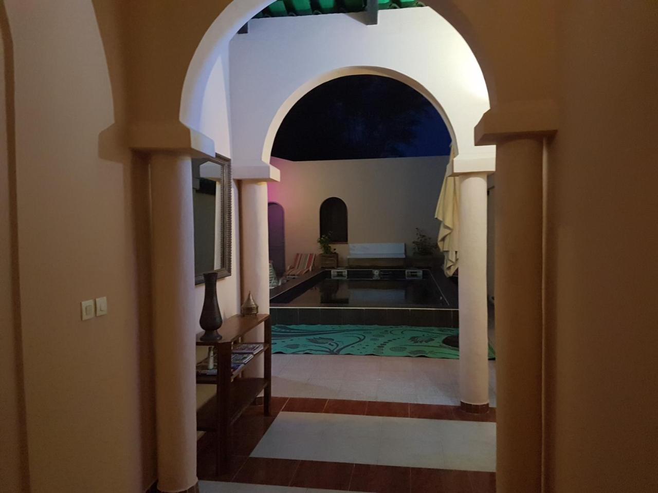 Chez Fatima Et Herve Сомон Экстерьер фото